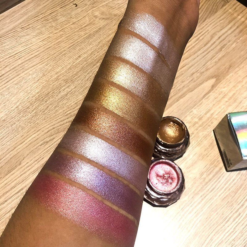 Schimmernde Highlights: Jelly Gel & Goldene Bronzer-Kollektion